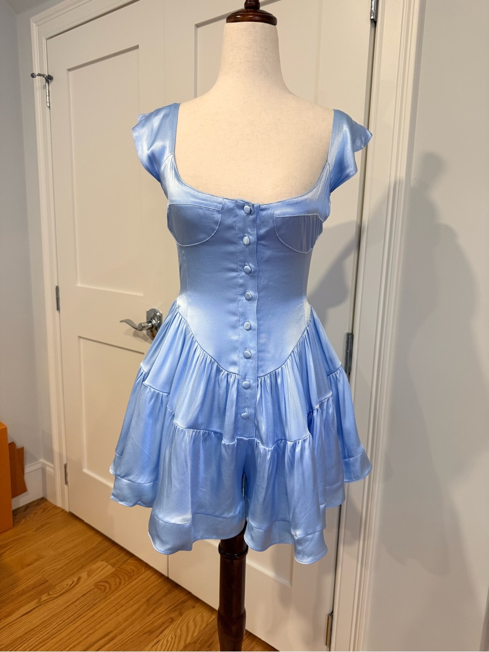 Vanessa Mooney Light Blue Button-Front Mini Sundress - Picture 8 of 16